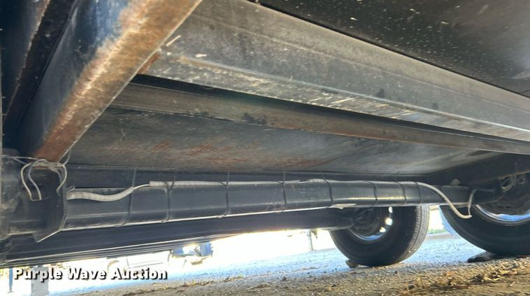 image for item OM9055 2007 Cargo Craft  enclosed cargo trailer