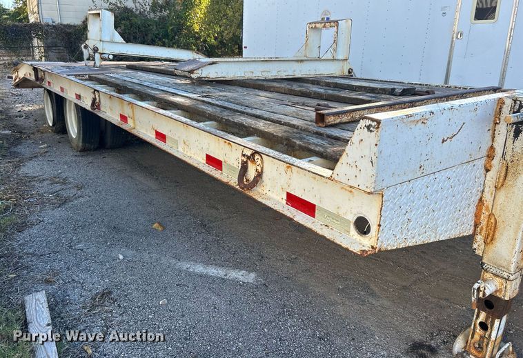 image for item OM9056 2012 Kraftsman  equipment trailer