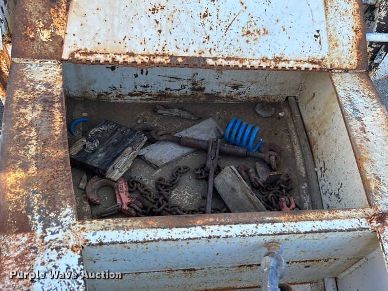 image for item OM9056 2012 Kraftsman  equipment trailer