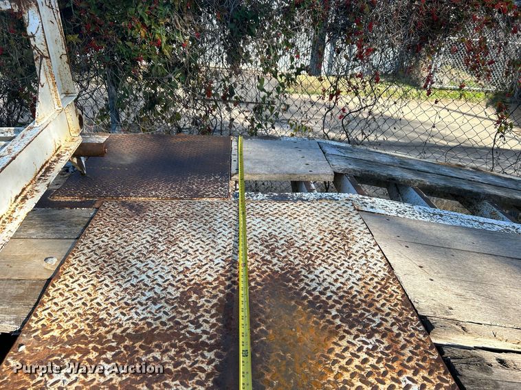 image for item OM9056 2012 Kraftsman  equipment trailer