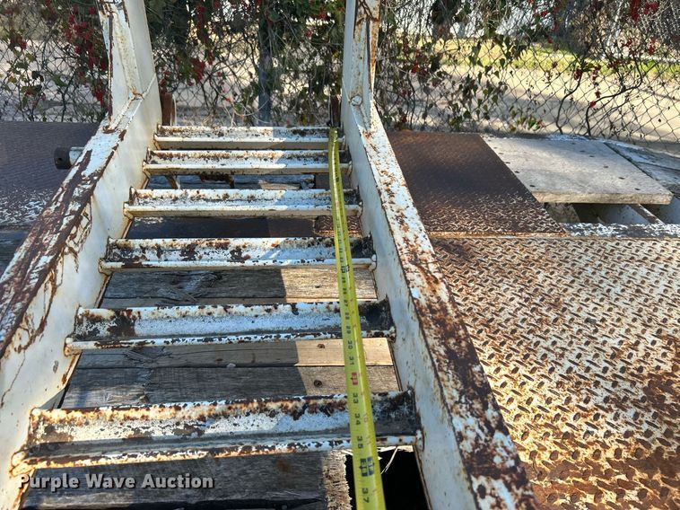 image for item OM9056 2012 Kraftsman  equipment trailer