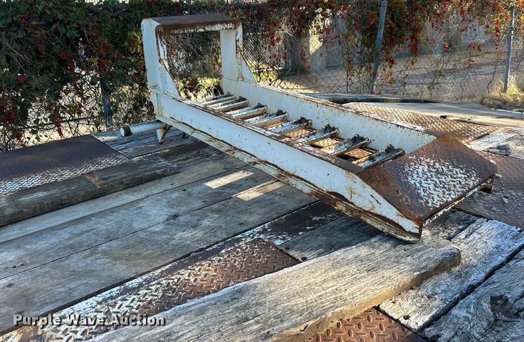 image for item OM9056 2012 Kraftsman  equipment trailer