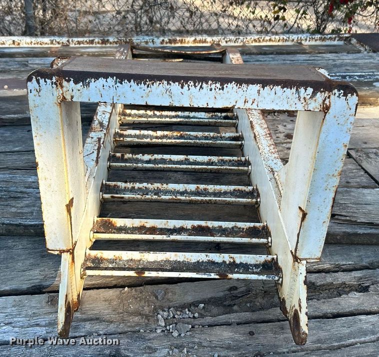 image for item OM9056 2012 Kraftsman  equipment trailer