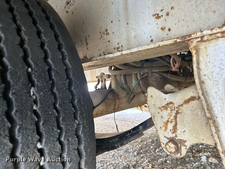 image for item OM9056 2012 Kraftsman  equipment trailer