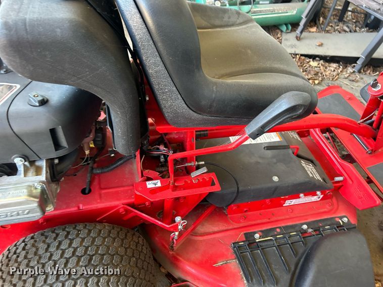 image for item OM9058 (2) Snapper lawn mowers