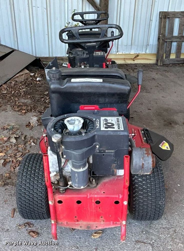 image for item OM9059 (2) Snapper lawn mowers