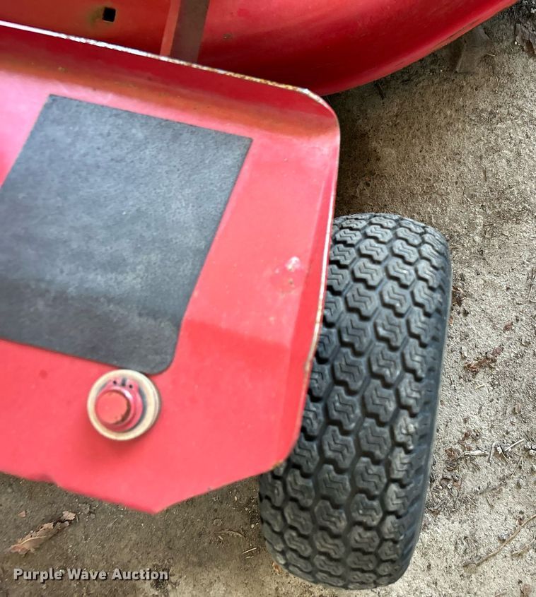 image for item OM9059 (2) Snapper lawn mowers