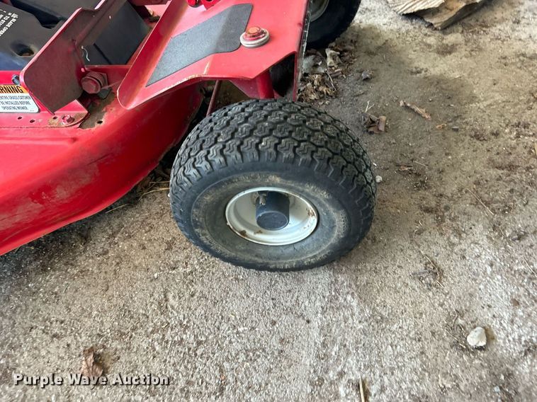 image for item OM9059 (2) Snapper lawn mowers