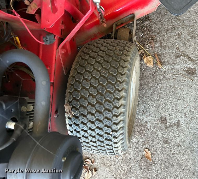 image for item OM9059 (2) Snapper lawn mowers