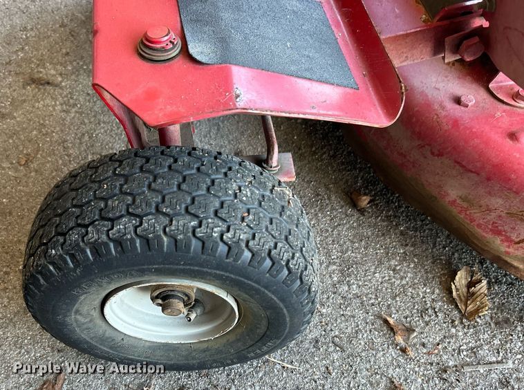 image for item OM9059 (2) Snapper lawn mowers