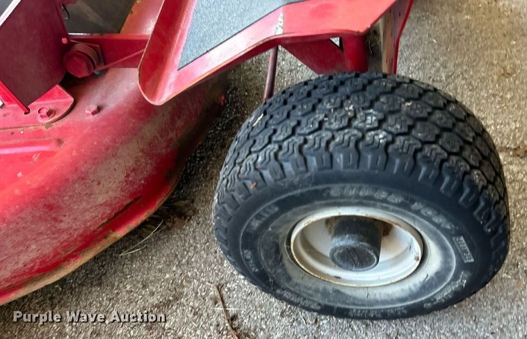 image for item OM9059 (2) Snapper lawn mowers