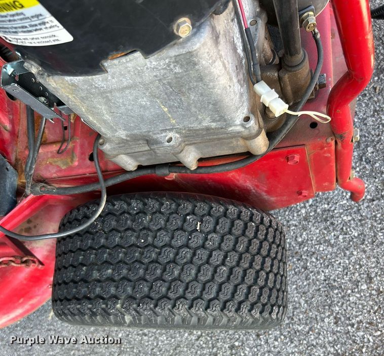 image for item OM9059 (2) Snapper lawn mowers