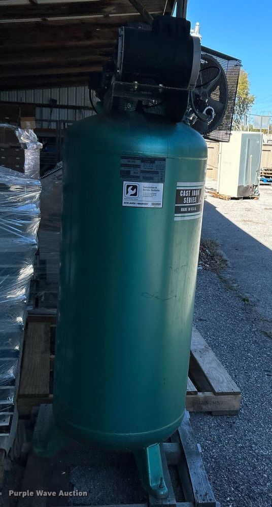 image for item OM9061 Speedaire 4B236B  air compressor