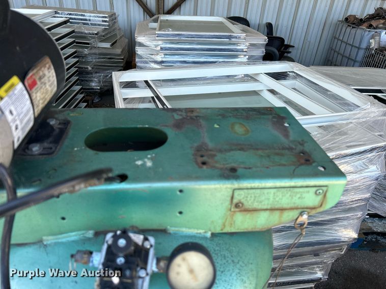 image for item OM9061 Speedaire 4B236B  air compressor