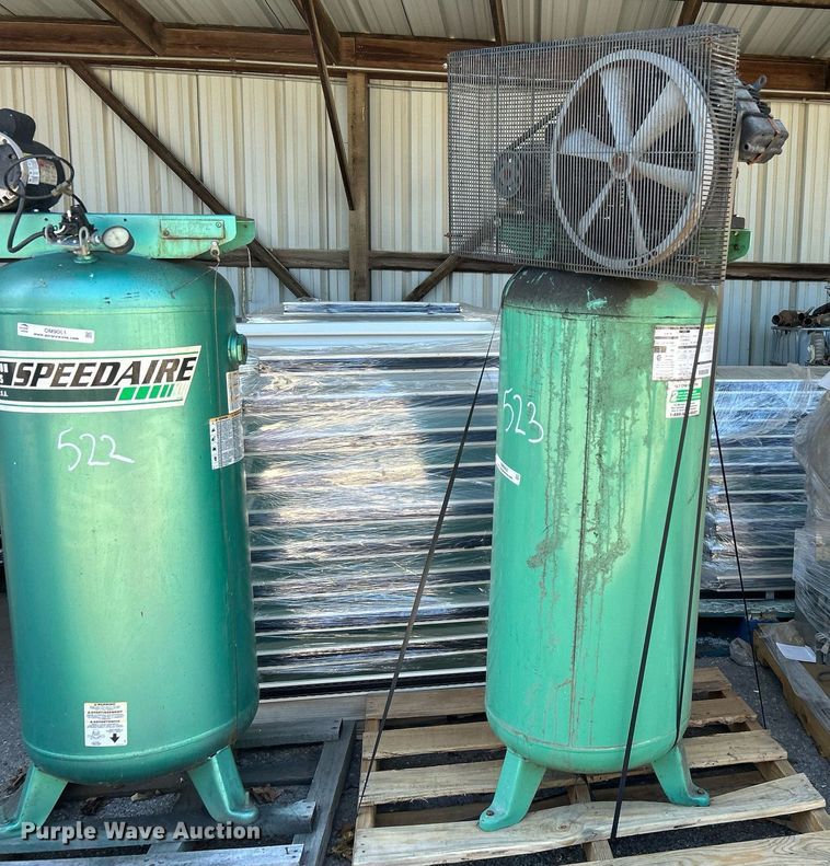 image for item OM9062 Speedaire 3JR76  air compressor