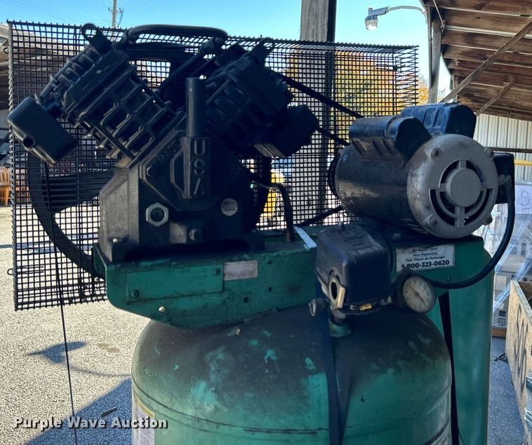 image for item OM9062 Speedaire 3JR76  air compressor