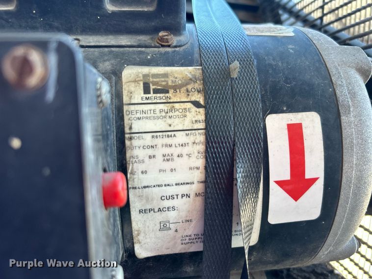 image for item OM9062 Speedaire 3JR76  air compressor