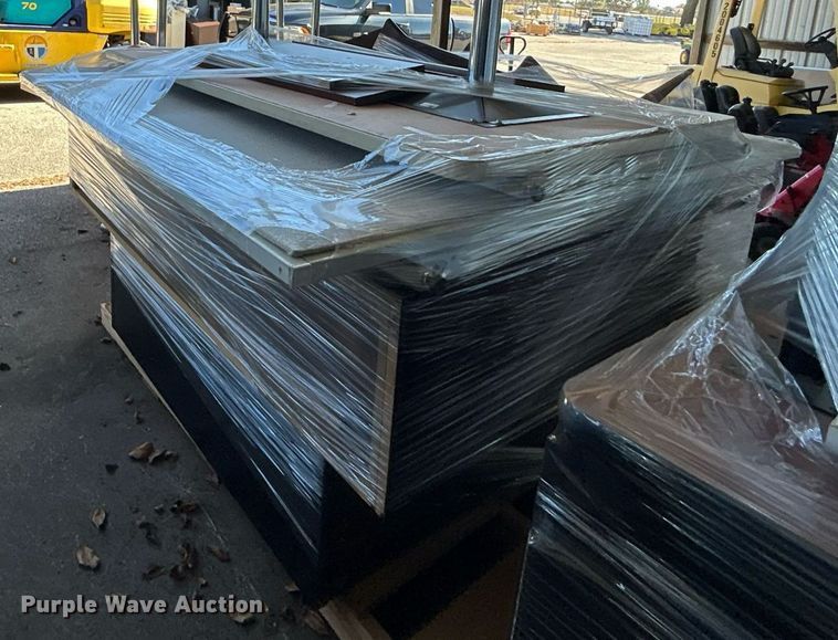 image for item OM9063 Office Furniture