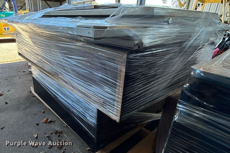 image for item OM9063 Office Furniture