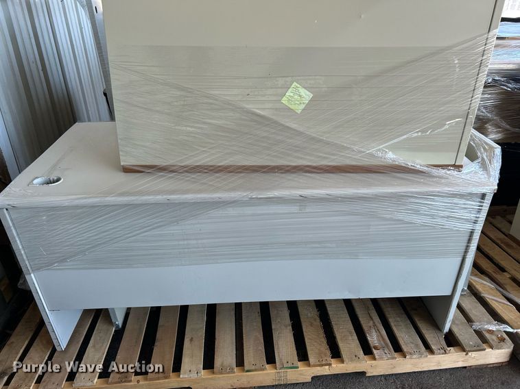 image for item OM9063 Office Furniture