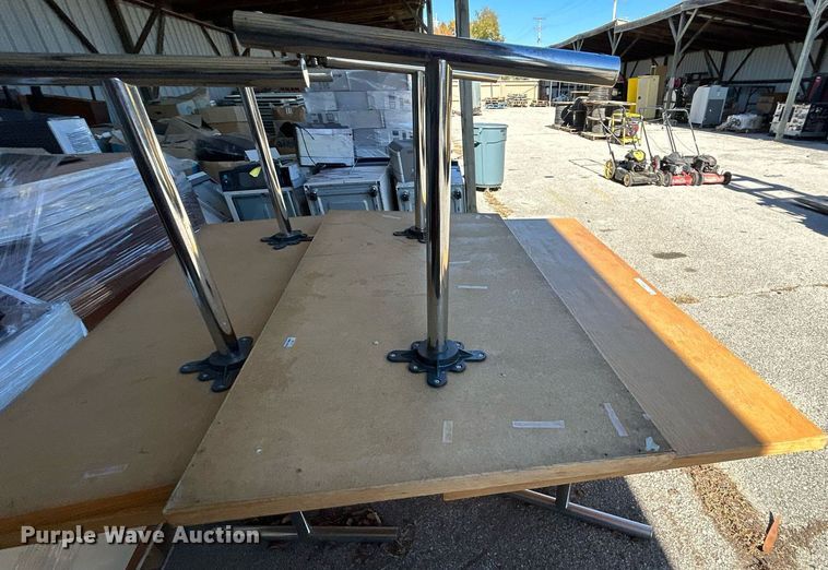 image for item OM9063 Office Furniture