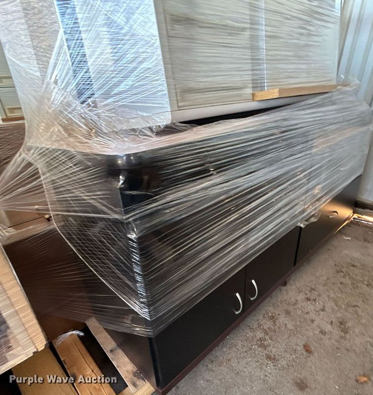 image for item OM9063 Office Furniture