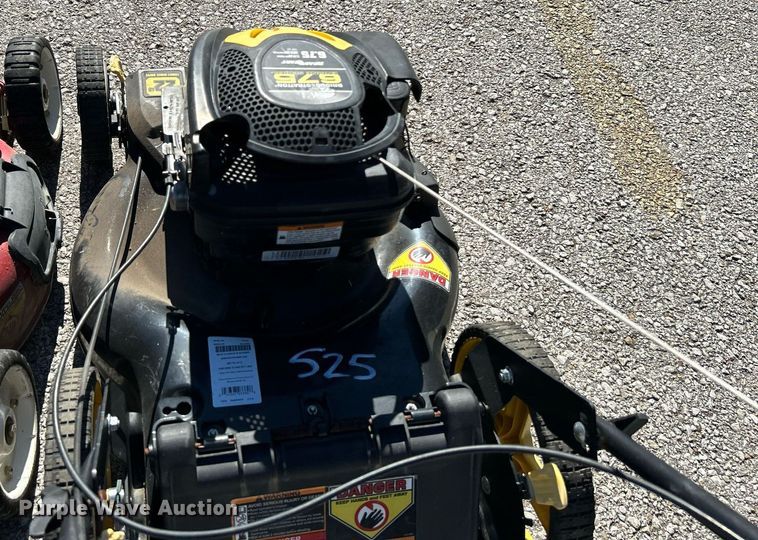 image for item OM9064 (3) lawn mowers