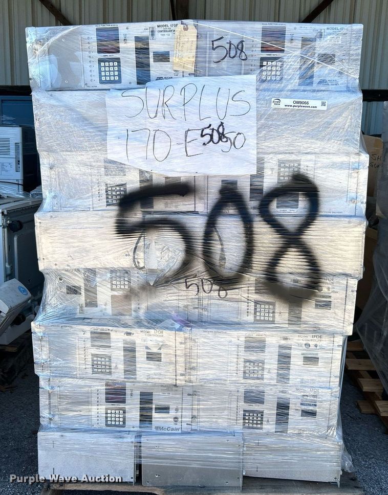 image for item OM9066 Approximately (50) 170 controllers