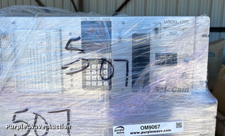 image for item OM9067 Approximately (40) 170 controllers