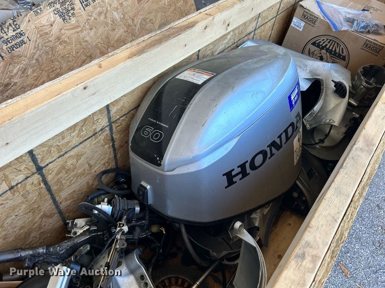 image for item OM9068 2015 Honda  outboard engine