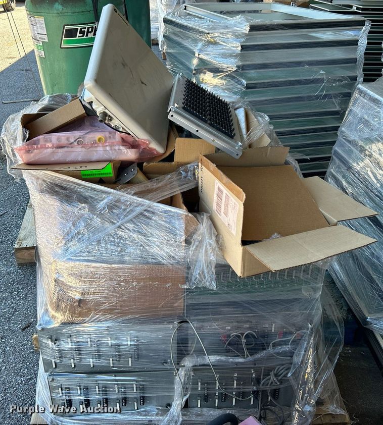 image for item OM9069 Electrical equipment