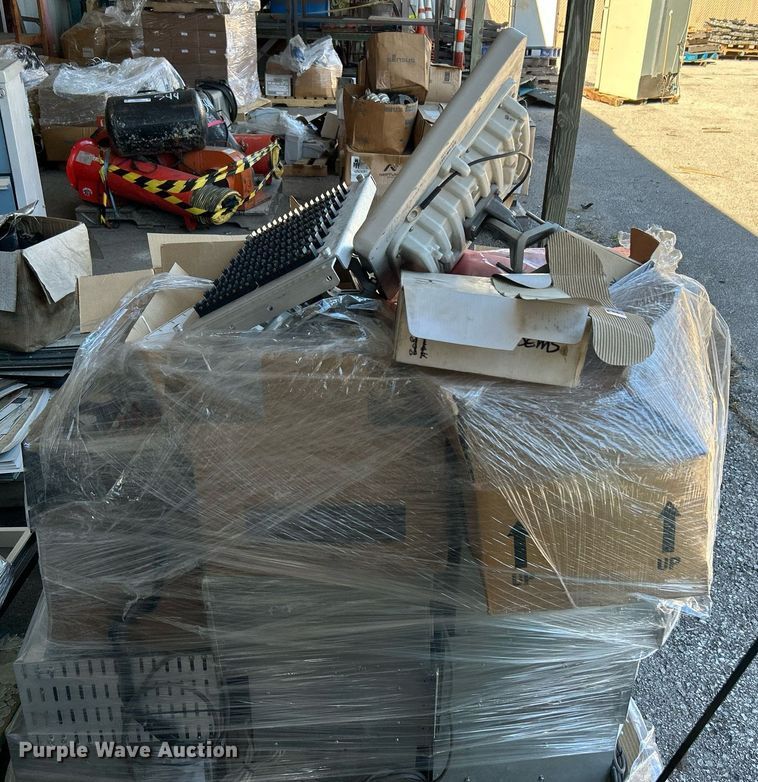 image for item OM9069 Electrical equipment