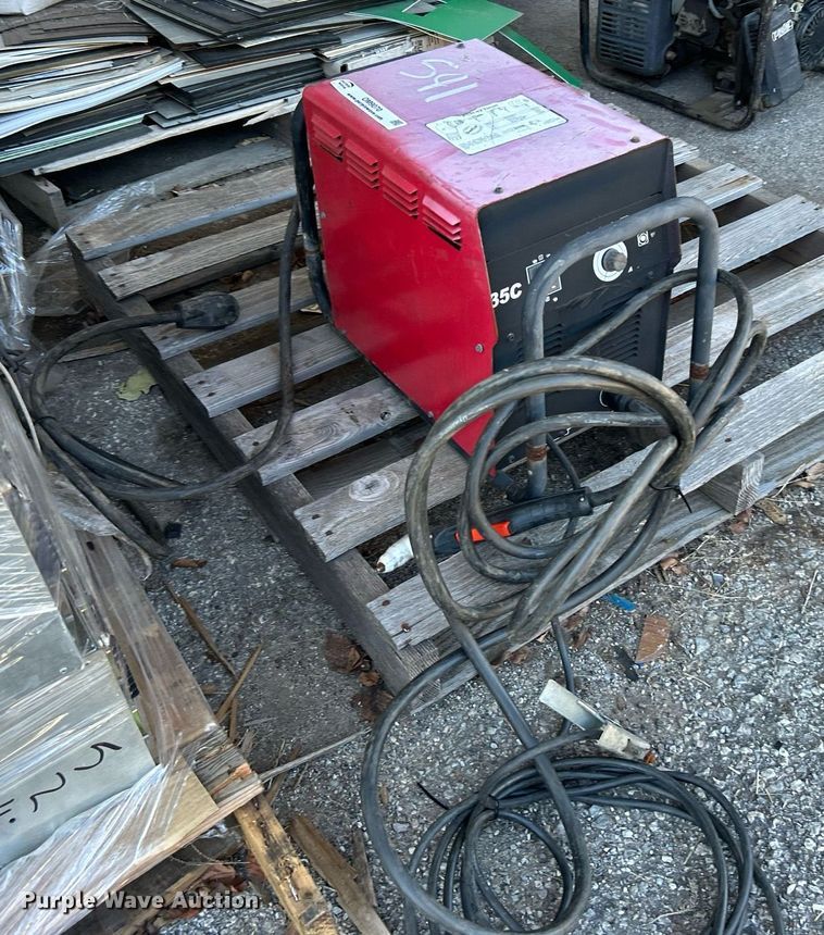 image for item OM9070 PHC-42 plasma cutter