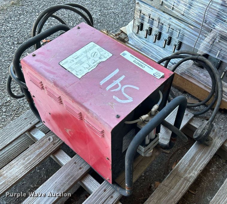 image for item OM9070 PHC-42 plasma cutter