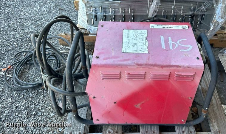 image for item OM9070 PHC-42 plasma cutter