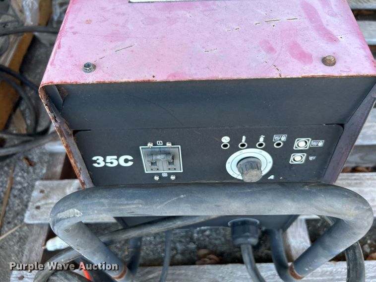 image for item OM9070 PHC-42 plasma cutter