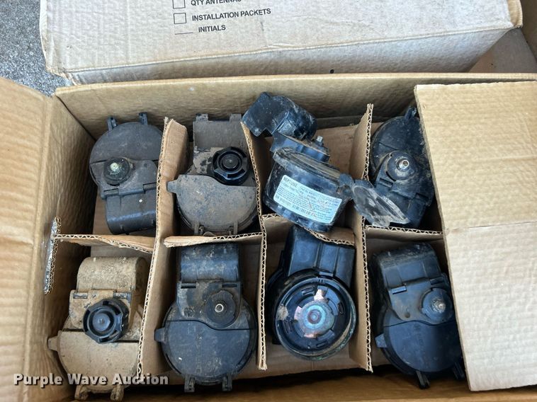 image for item OM9074 Meter parts