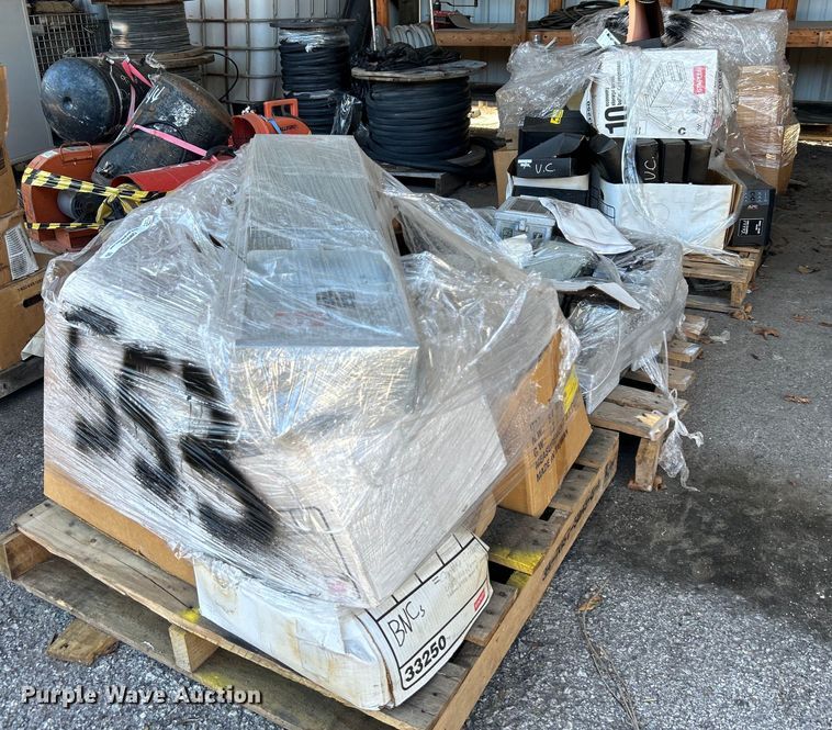 image for item OM9075 Road safety equipment