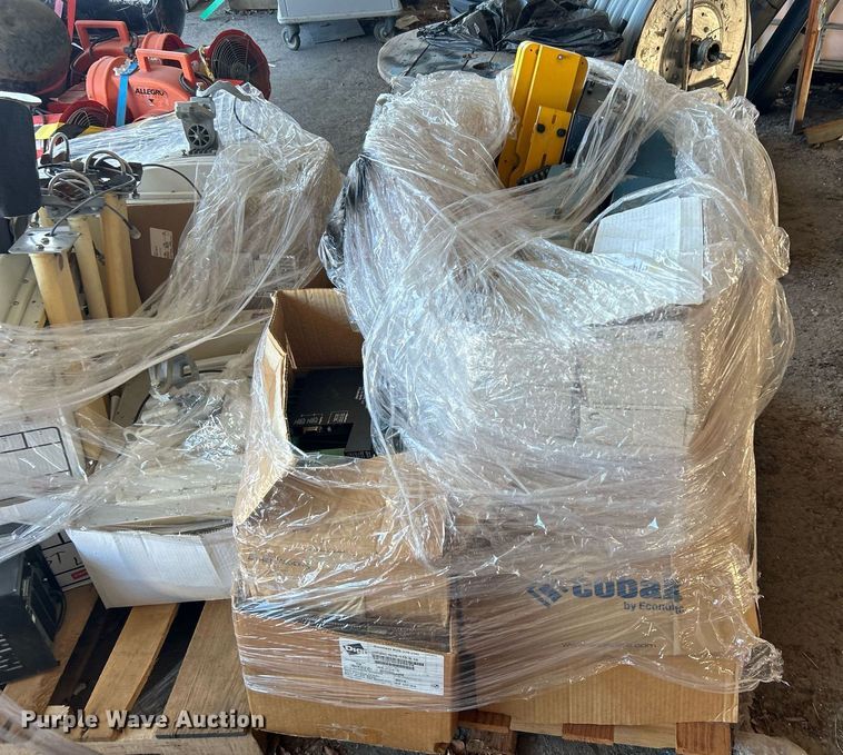 image for item OM9075 Road safety equipment