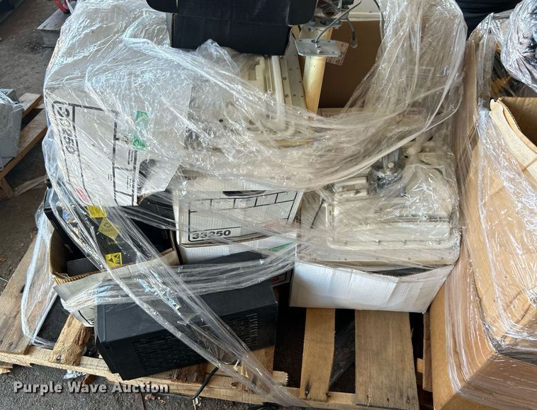 image for item OM9075 Road safety equipment