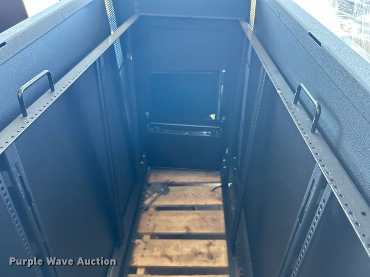 image for item OM9077 Server racks