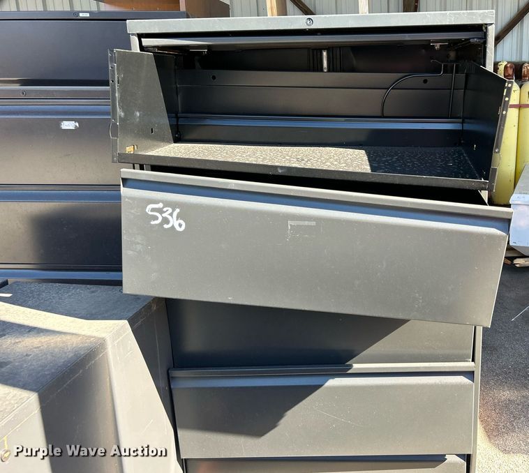 image for item OM9078 Office furniture