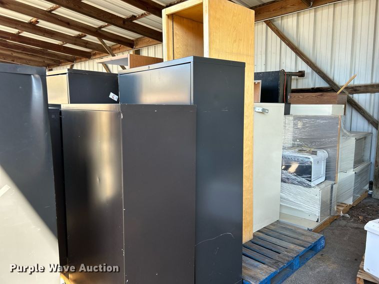 image for item OM9078 Office furniture