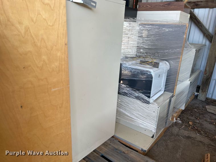 image for item OM9078 Office furniture