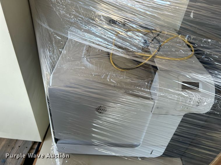 image for item OM9078 Office furniture