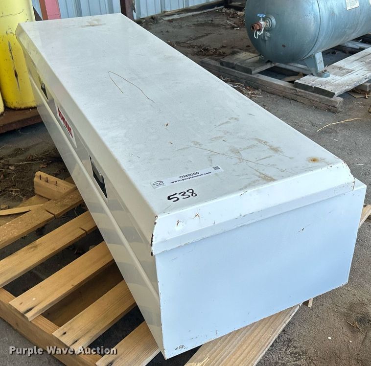 image for item OM9080 Toolbox