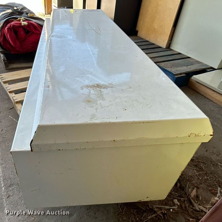 image for item OM9080 Toolbox