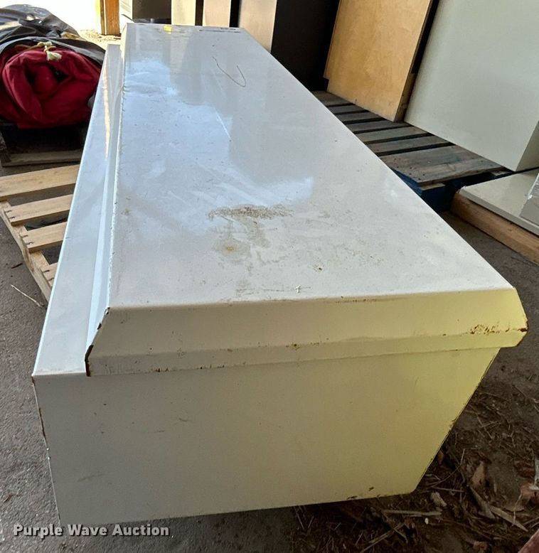 image for item OM9080 Toolbox