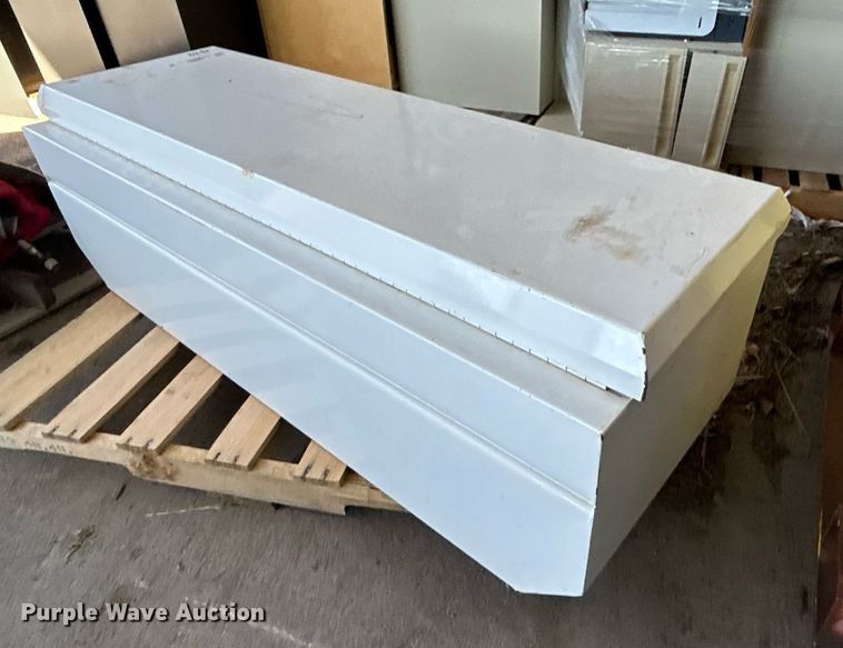 image for item OM9080 Toolbox