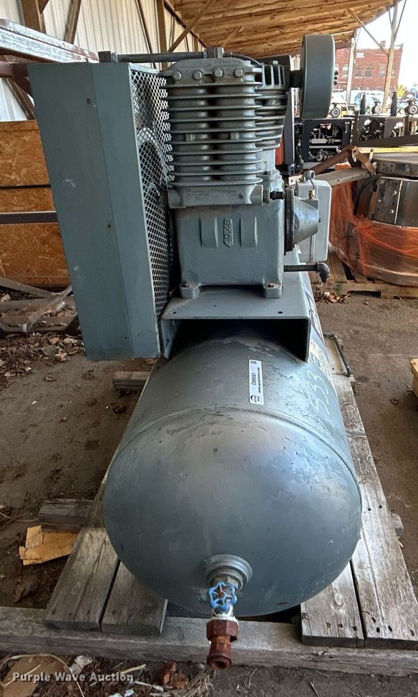 image for item OM9081 Sayler Bell  air compressor